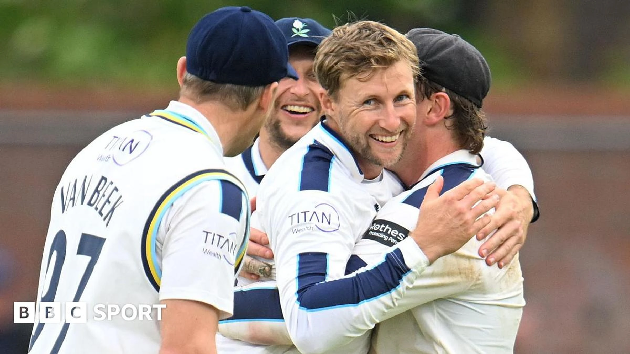 Root takes four wickets as Yorkshire beat Somerset