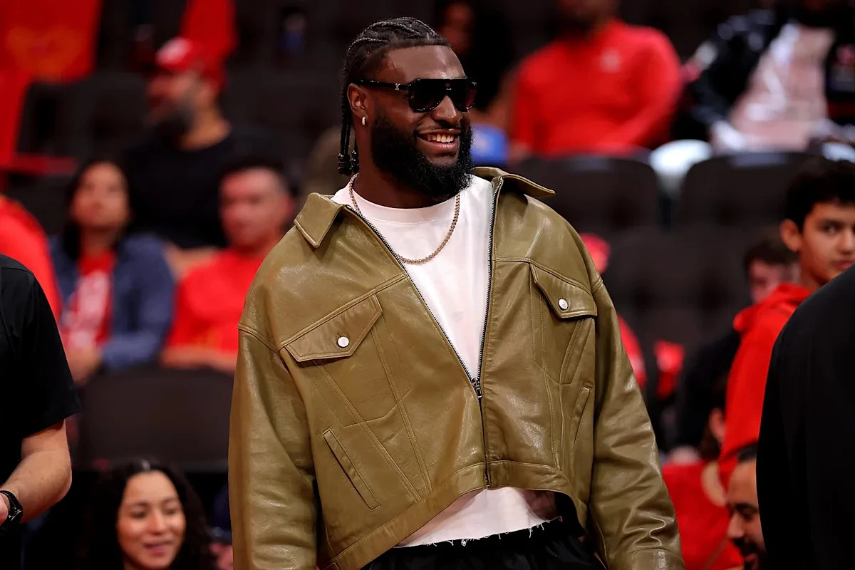 Is Texans DE Will Anderson Secretly Related to LeBron James?
