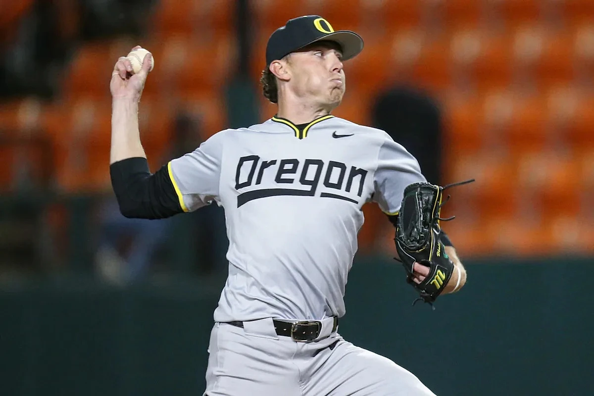 Oregon baseball holds firm in polls ahead of trip to No. 1 UCLA