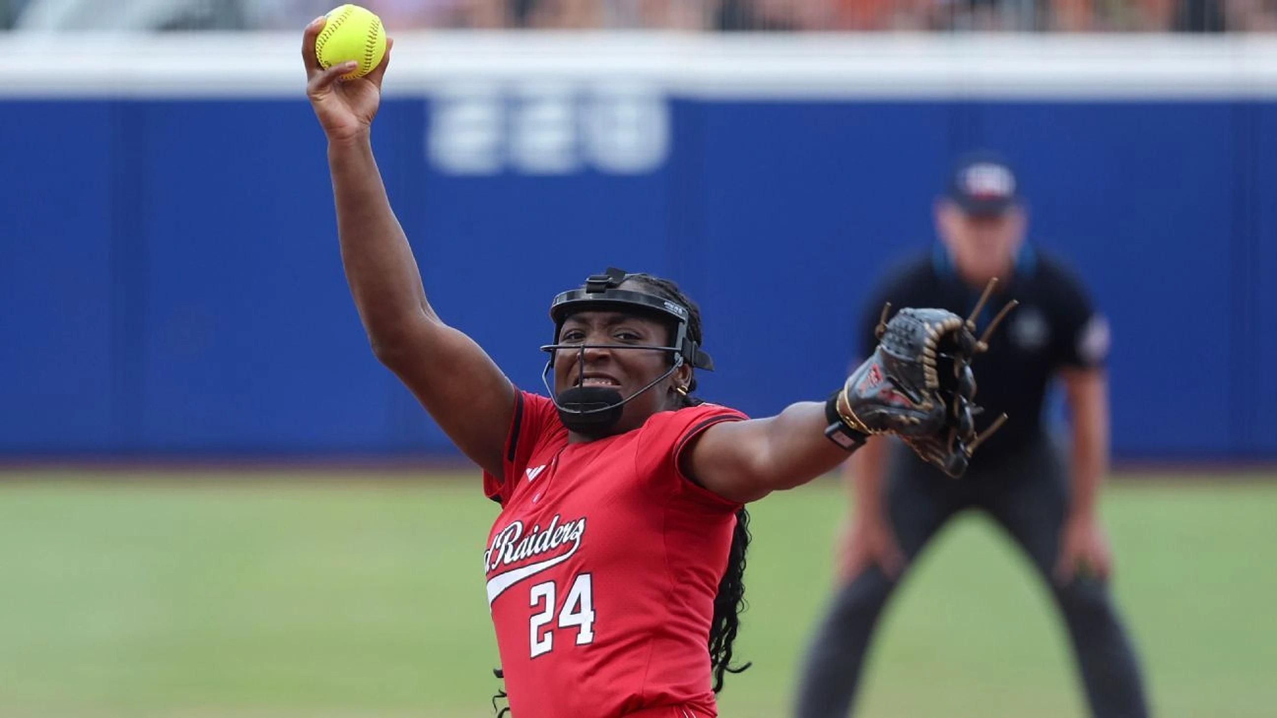 Athletes Unlimited Softball League drafts 17 playe...