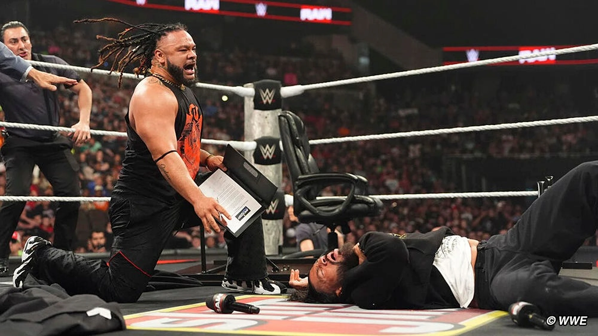 WWE Raw takeaways: Jacob Fatu uses sacred move, Sol Ruca signs