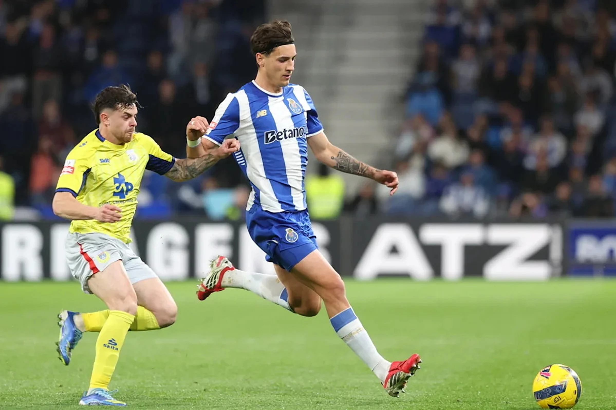 Jakub Kiwior's move to Porto made permanent