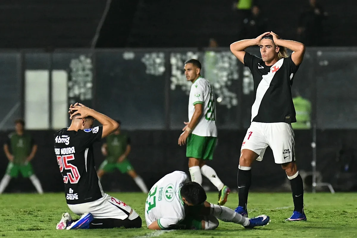 š¹ Vasco gift BIZARRE own goal in Sula! Watch and react