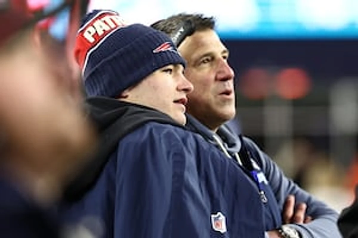 ‘Great human being’: Patriots QB Drake Maye stands behind coach Mike Vrabel amid controversy