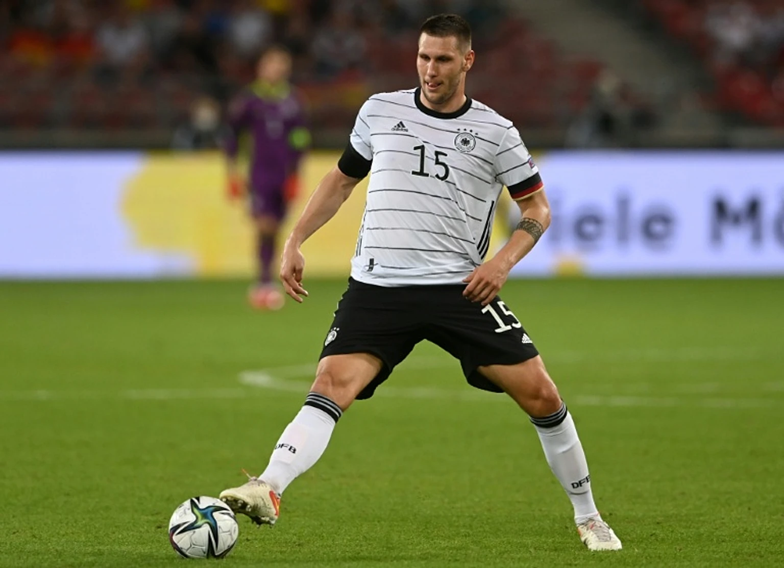 Ex-Germany defender Suele to retire aged 30