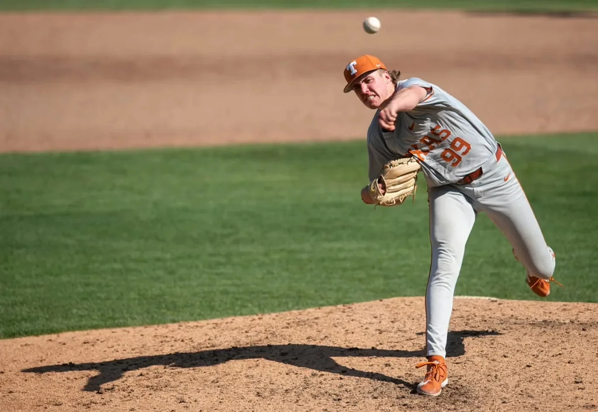 Top 10 college baseball starting pitchers in 2026