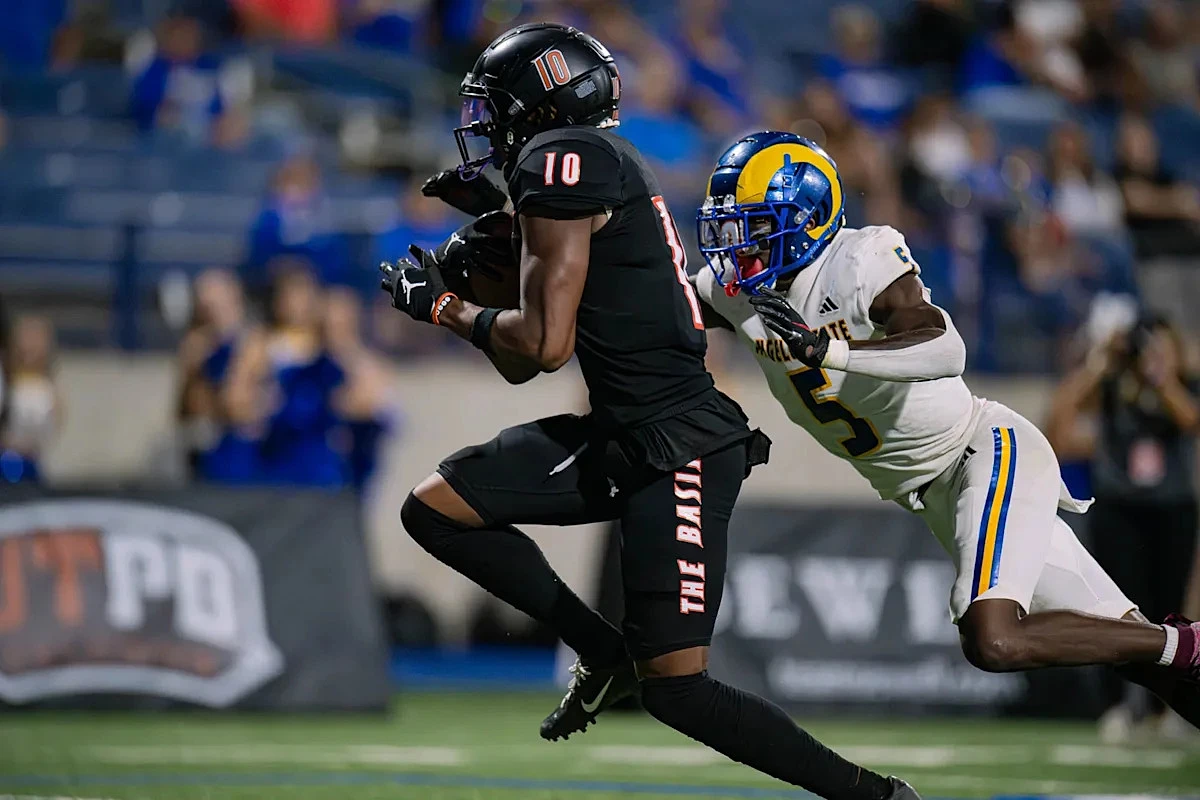 Jaguars' Ben Patterson choosing NFL rookie camp over graduation