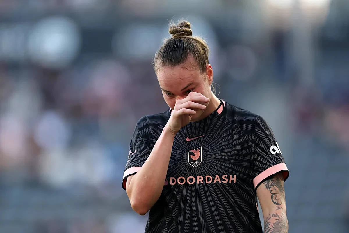 NWSL announces additional discipline to North Caroline defender Feli Rauch and Angel City FC midfielder Maiara Niehues
