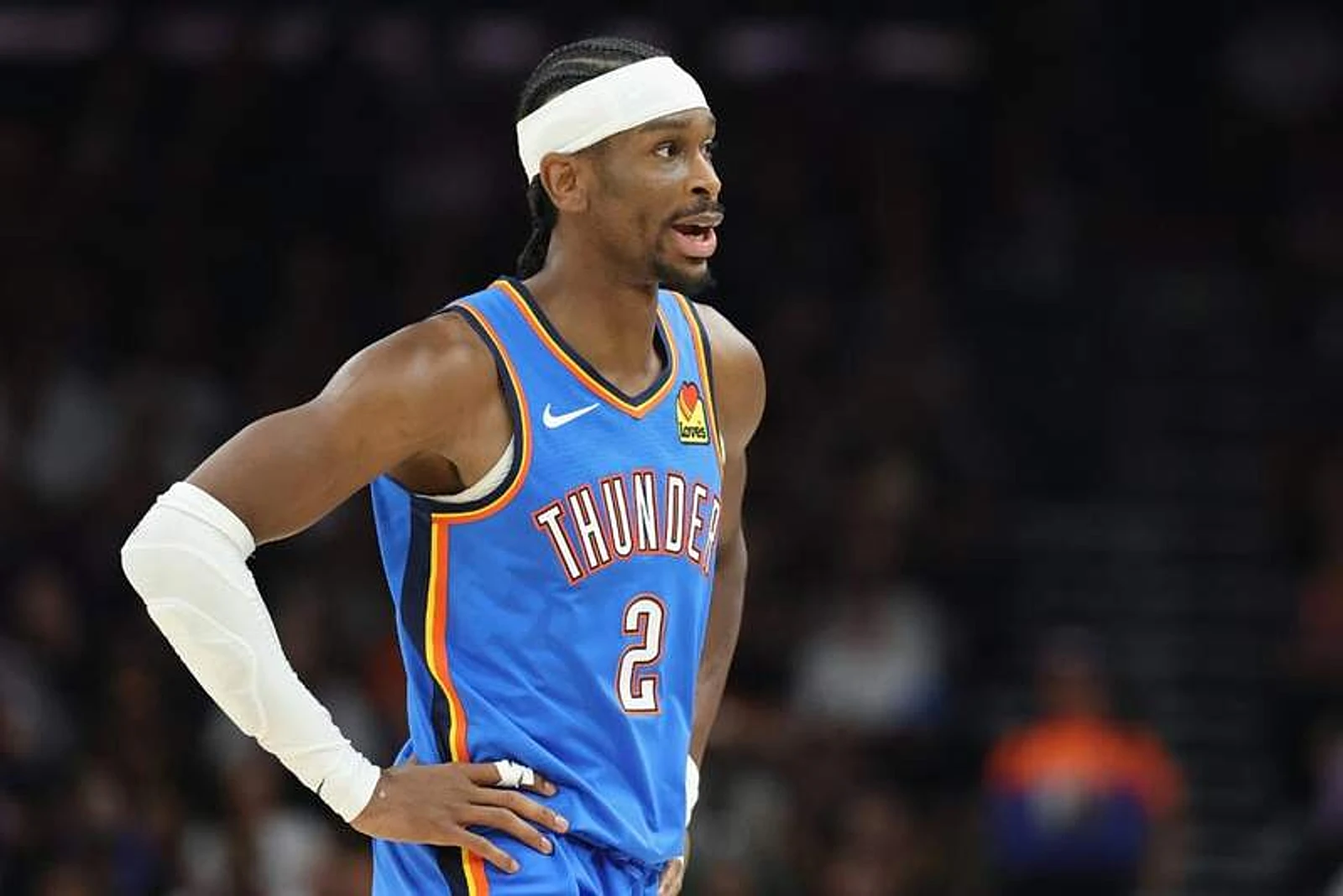 Shai Gilgeous-Alexander’s ‘supporter’ sounds off on OKC star’s ‘dirty maneuver’ on Austin Reaves