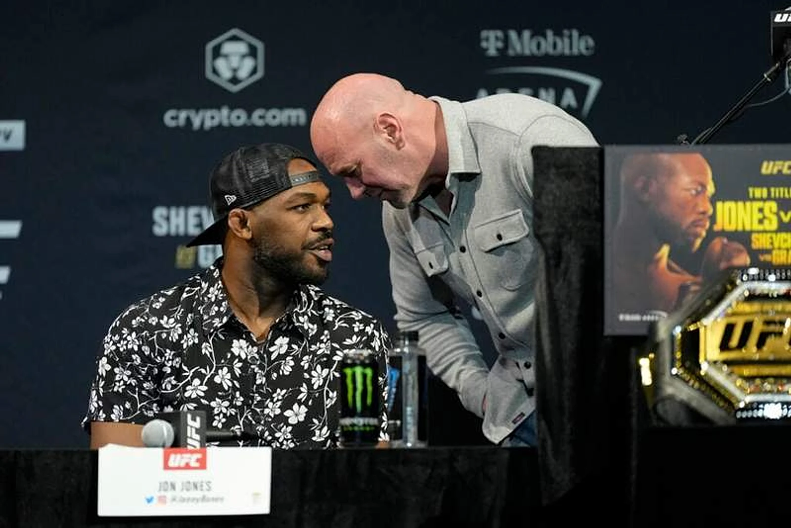 Dana White reignites Jon Jones feud with brutal White House card remark