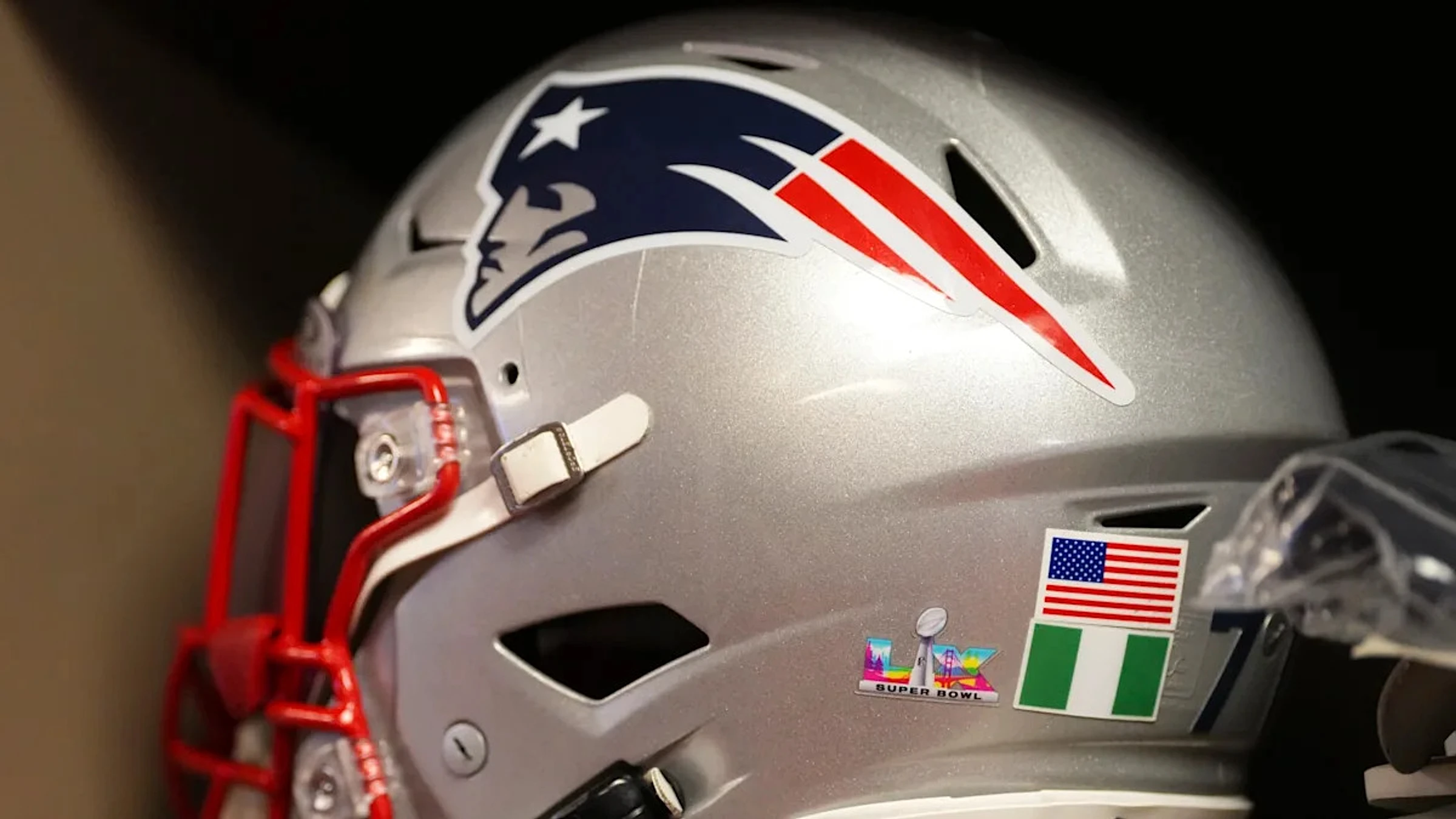 Patriots sign five draft picks