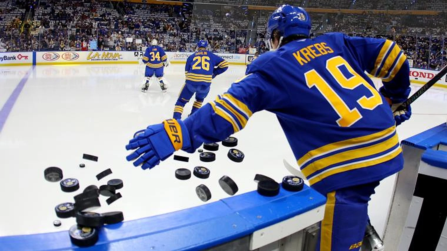 Why Sabres is spelled like that instead of sabers
