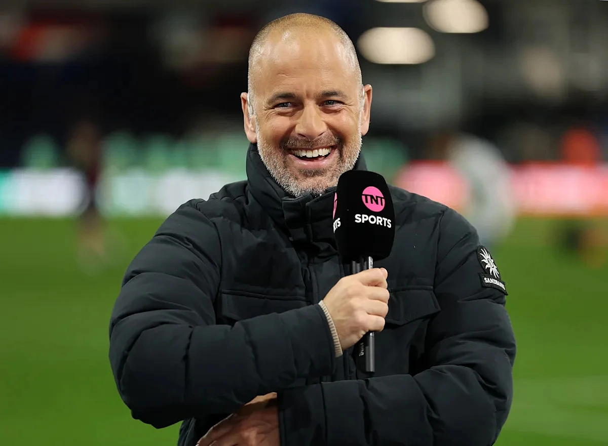 Joe Cole suggests the “best move” Chelsea could make as they search for a new coach