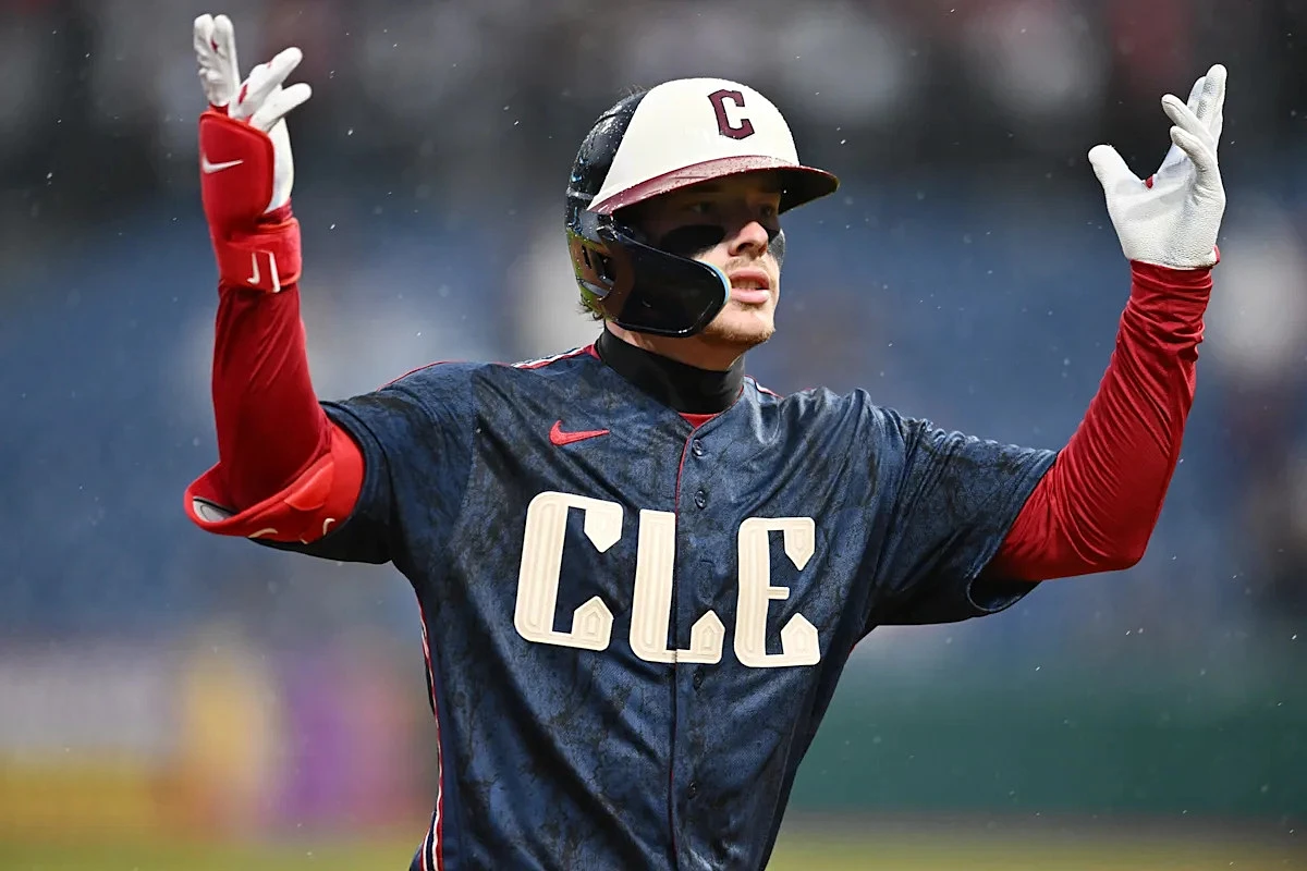 Travis Bazzana shows power, athleticism in Guardians win over Twins