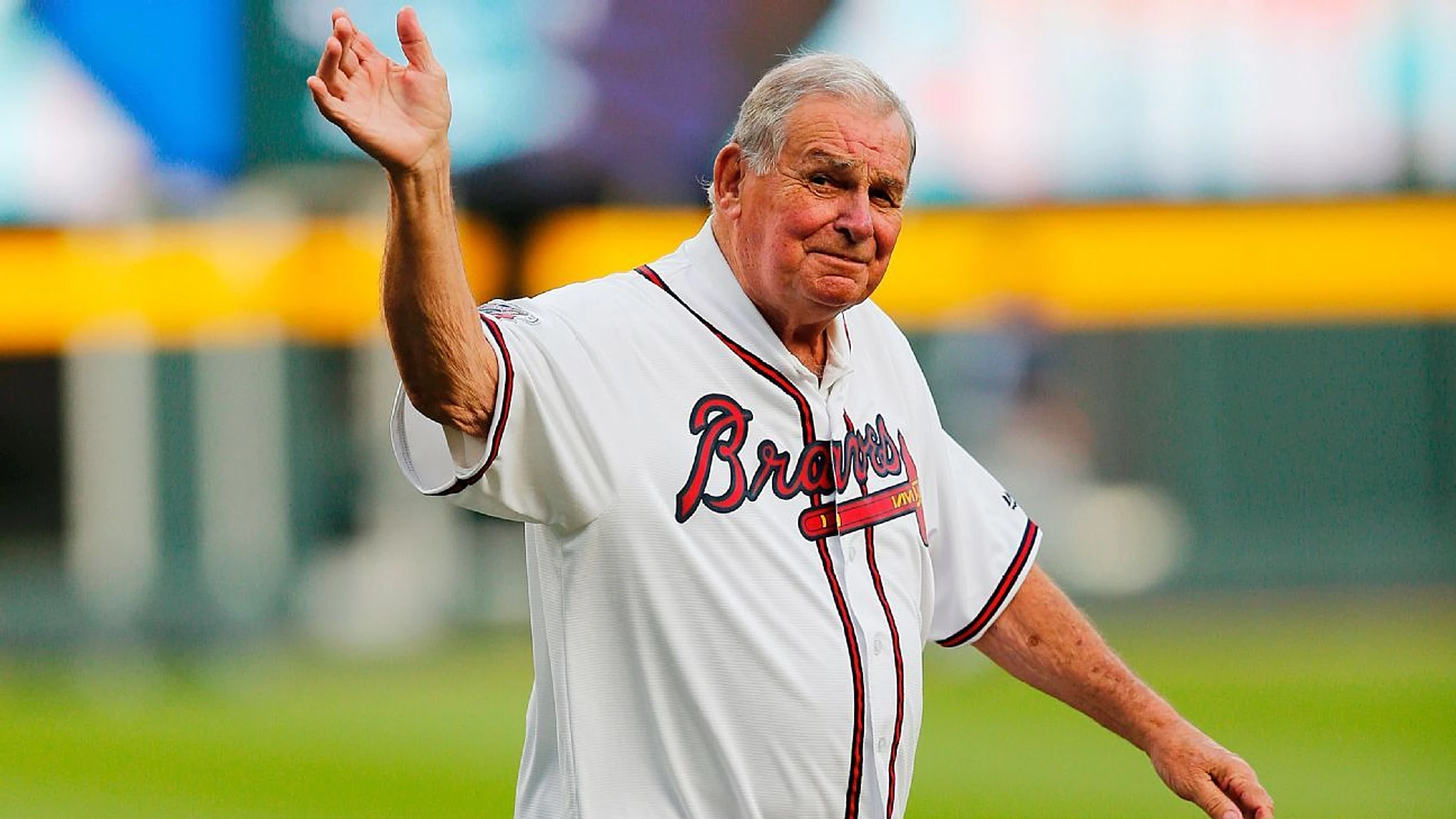 'Legend': Players, coaches mourn manager Cox