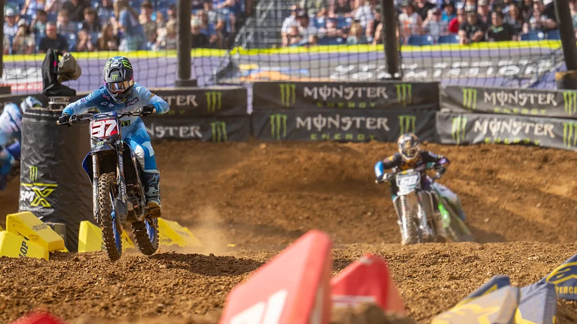 Cole Davies completes aggressive pass on Haiden Deegan for Salt Lake City Showdown win