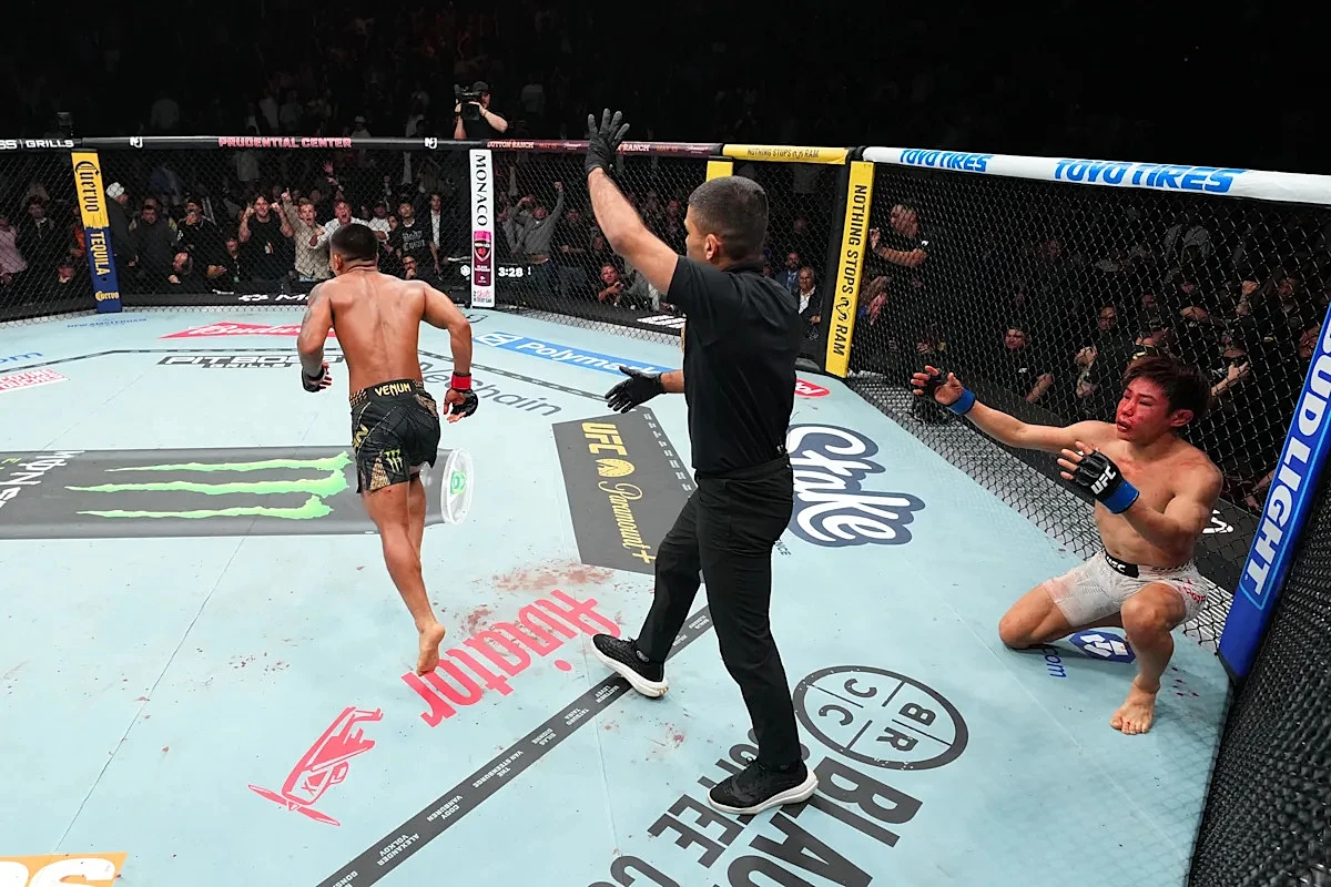 Bogus stoppage? Fighters and fans react to ref stepping in on Van vs. Taira at UFC 328