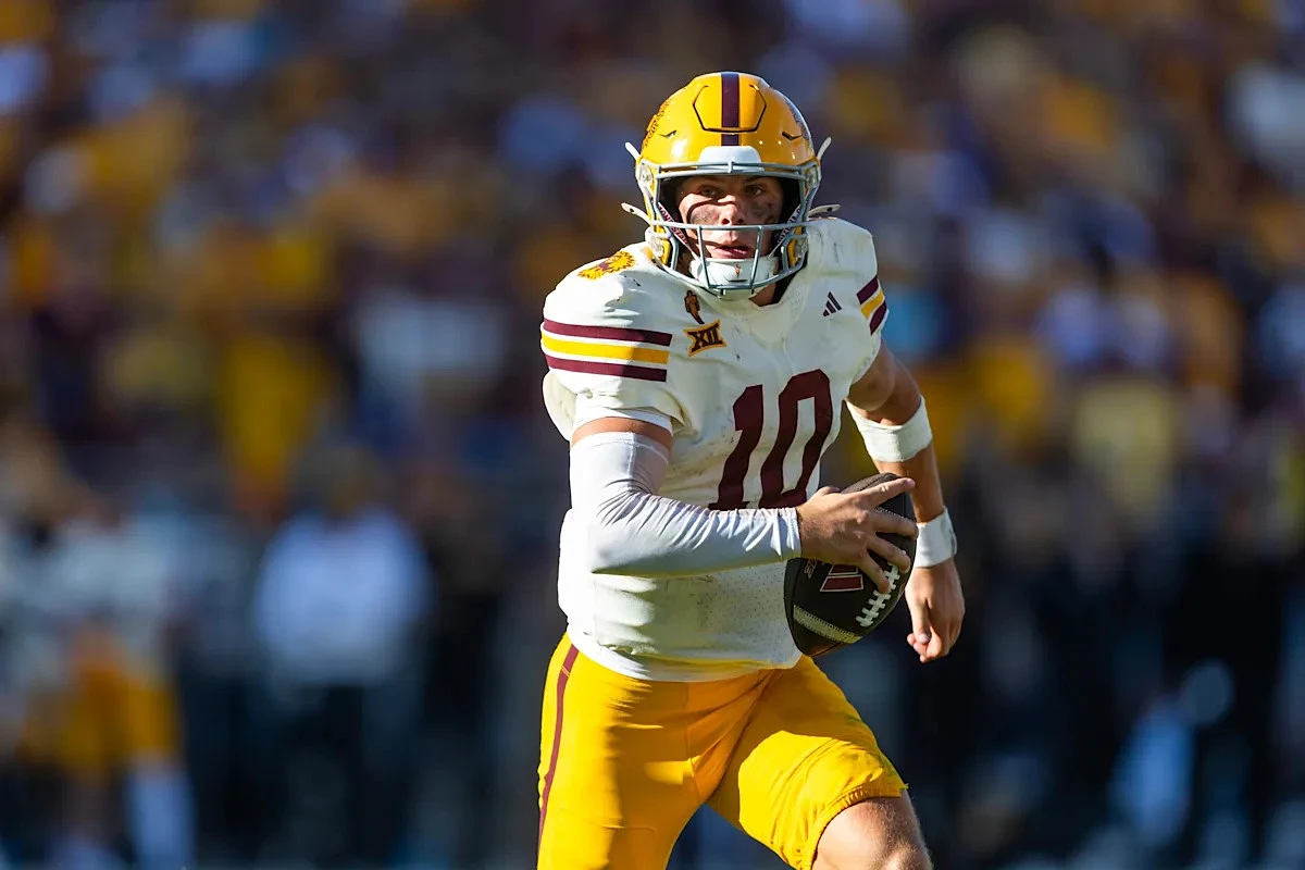 First look at LSU football QB Sam Leavitt in purple and gold