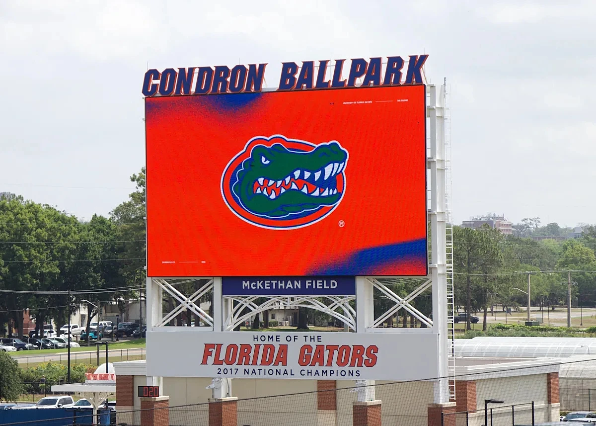 Mother’s Day at the ballpark: Florida baseball beats Kentucky Wildcats