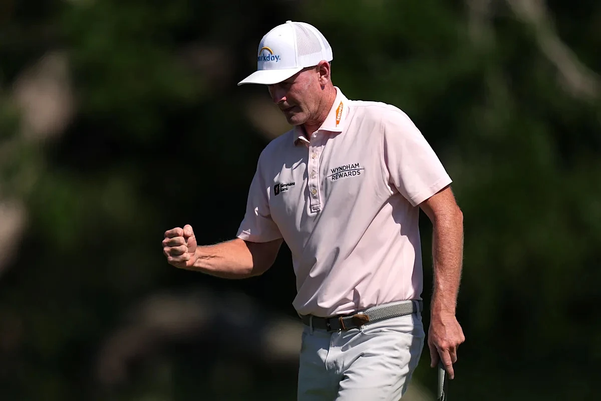 Brandt Snedeker snaps 8-year winless streak at Oneflight Myrtle Beach Classic