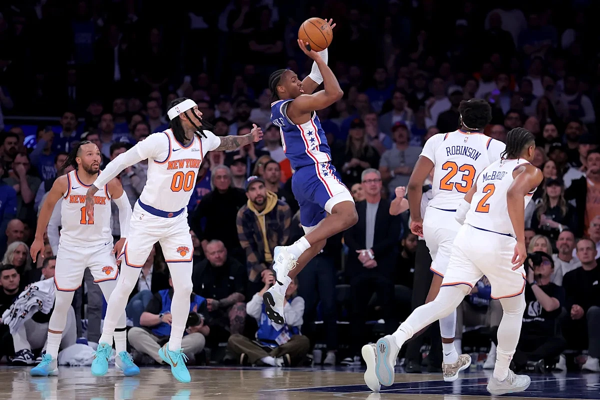 Miles McBride, Knicks dominating 76ers with 3-point barrage in Game 4