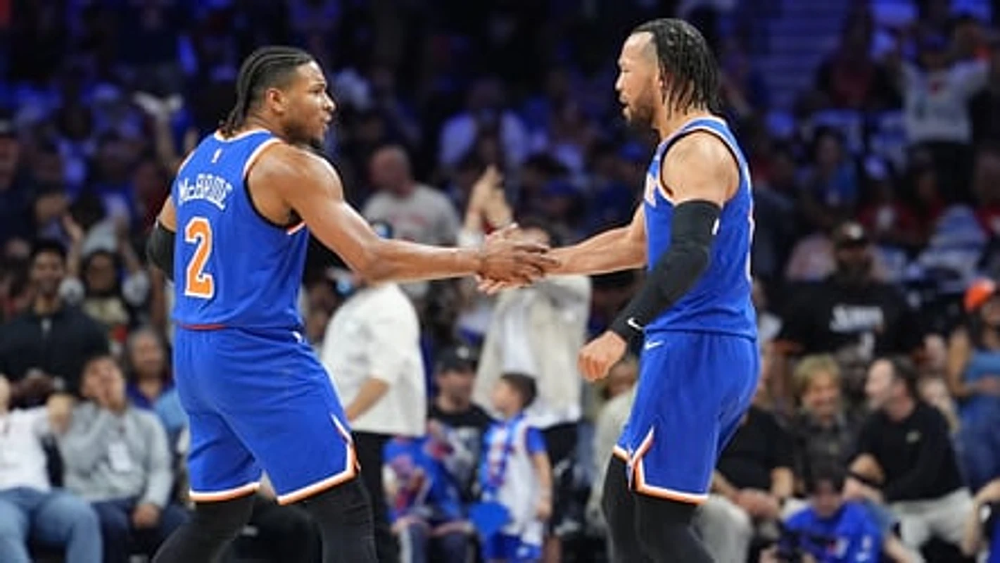 Knicks built off fans’ energy as they took over Philly in Games 3 and 4