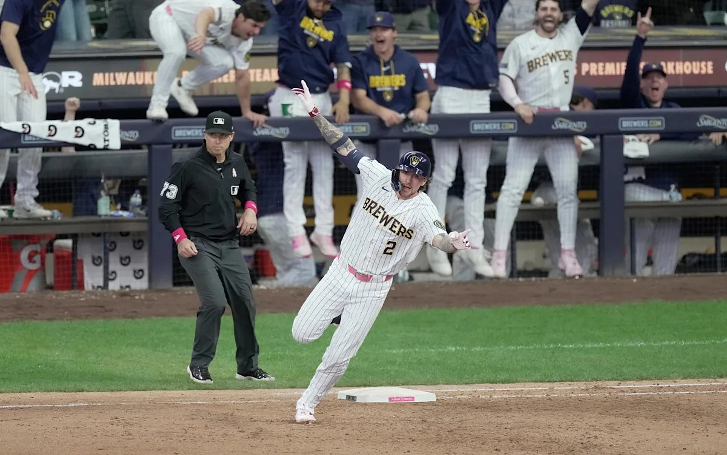 How Did the Brewers Complete Sweep of Yankees?