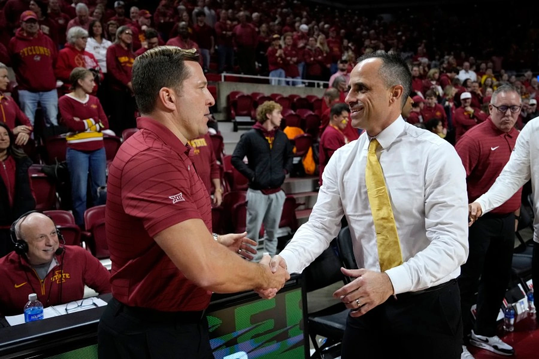 Mr. Soundoff Says: McCollum/Otzelberger turning down ‘blue bloods’ brings smiles