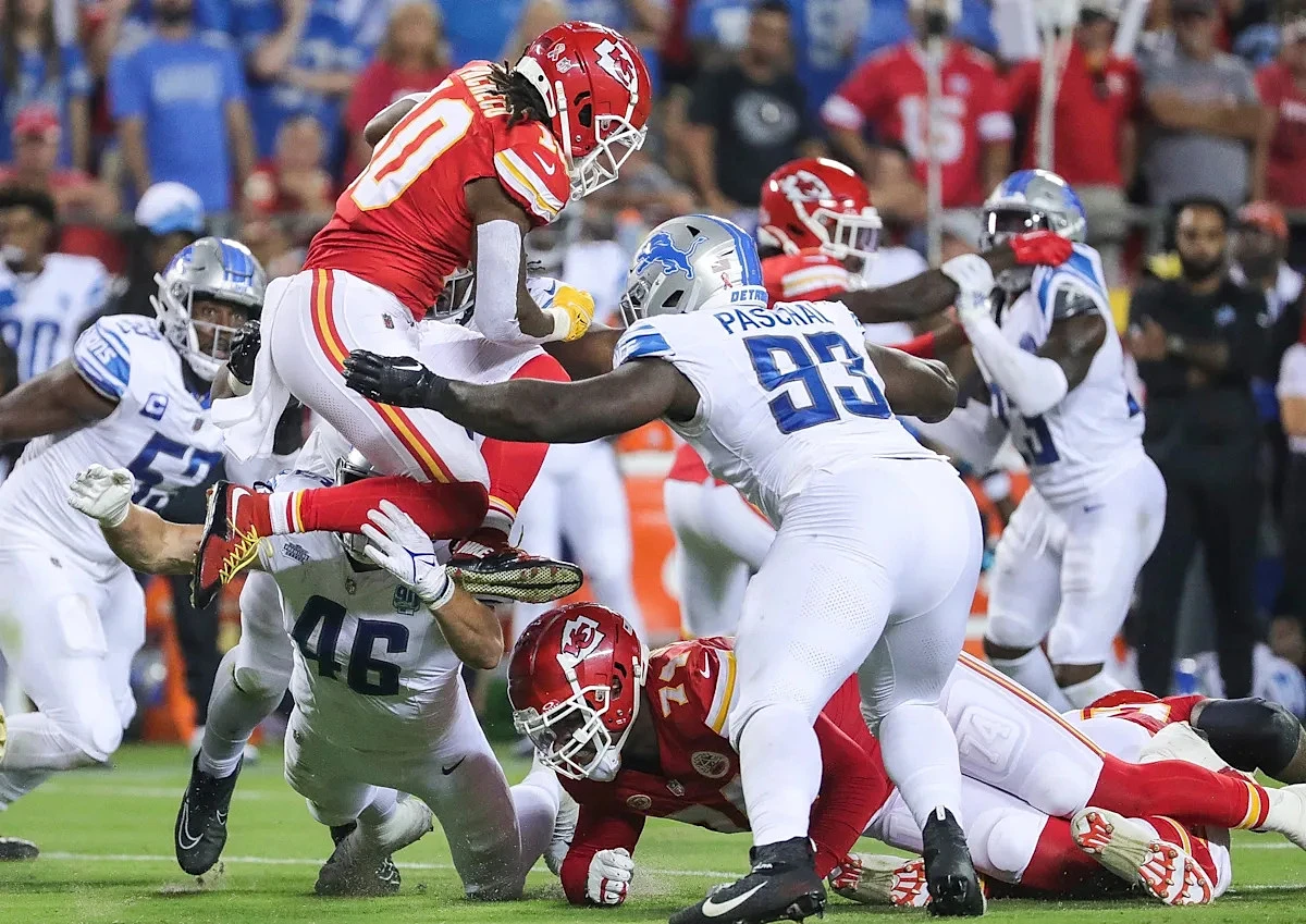Ex-Chiefs star spotted running drills with new team for first time