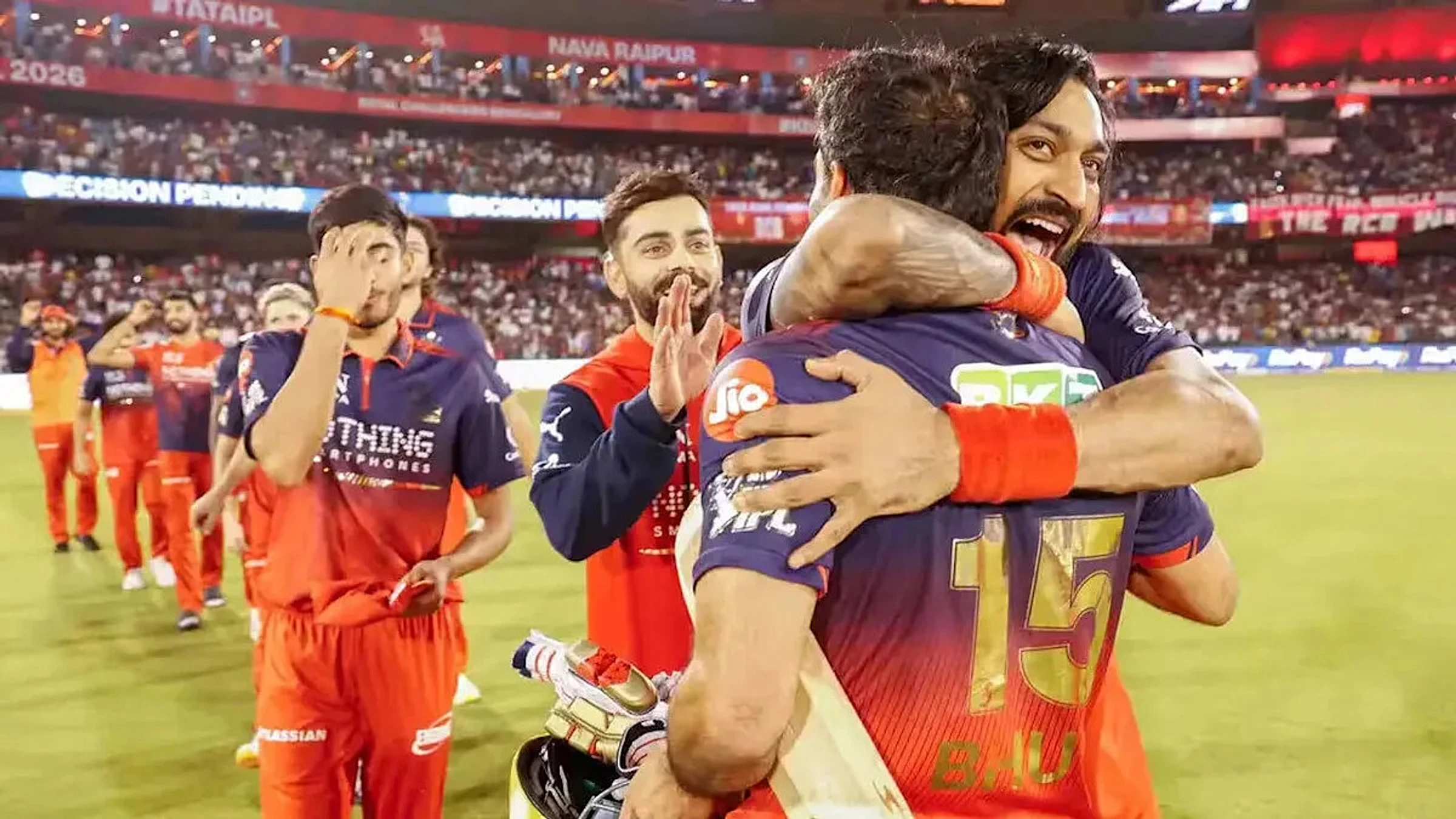 Yesterday Match Result: RCB hold nerve in thriller! Krunal shines, Bhuvi lands knockout blow on MI