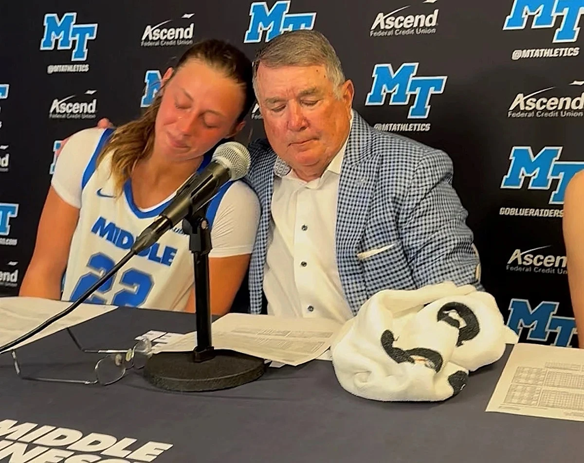Rick Insell, MTSU women's basketball wins leader, earns lifetime achievement award