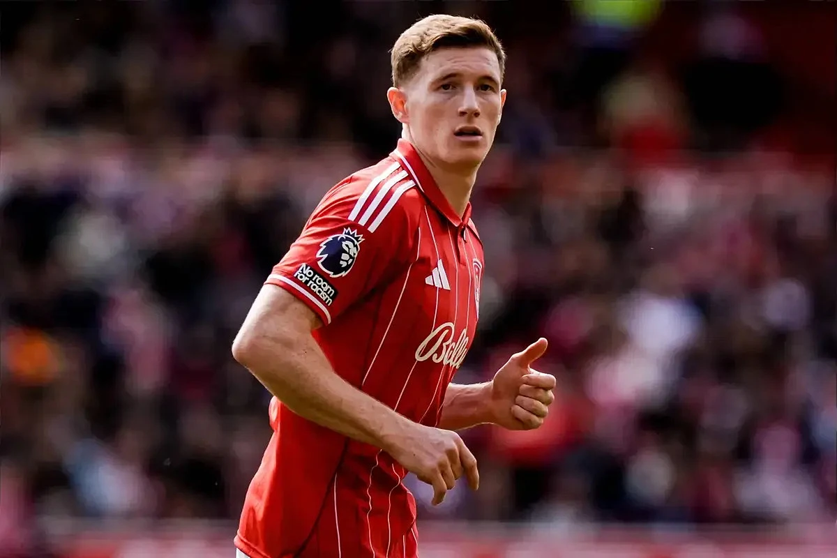 Vitor Pereira says Man City target Elliot Anderson “deserves top of the world” ahead of summer transfer window