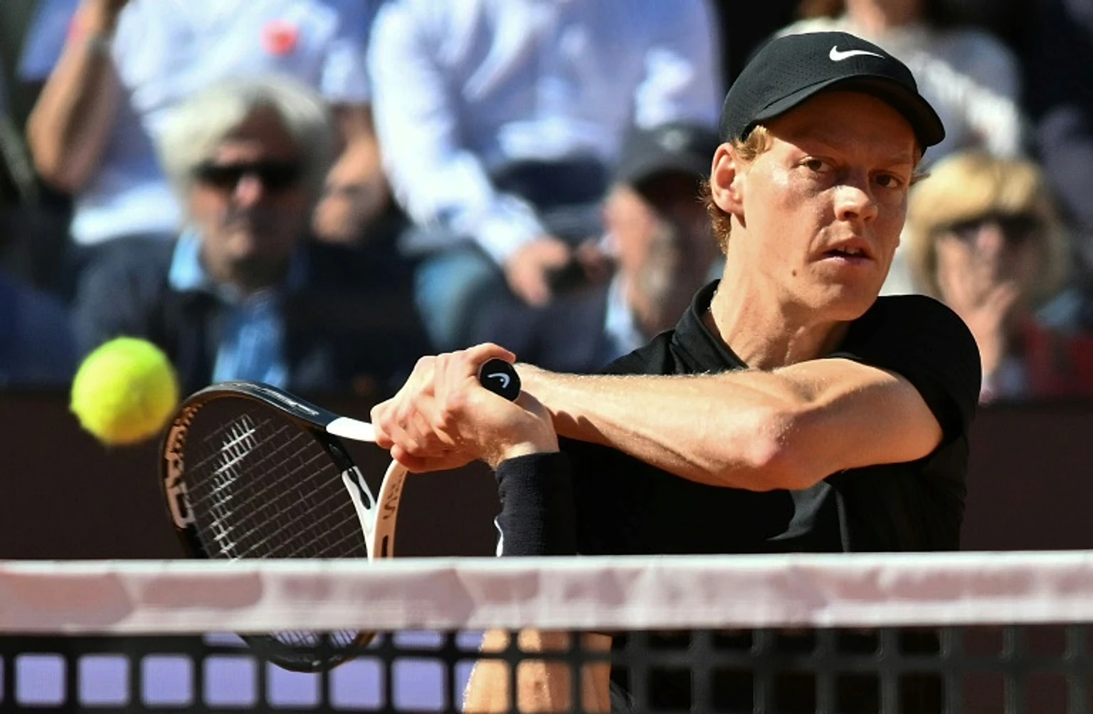 Sinner demolishes Popyrin to stroll into Italian Open last 16