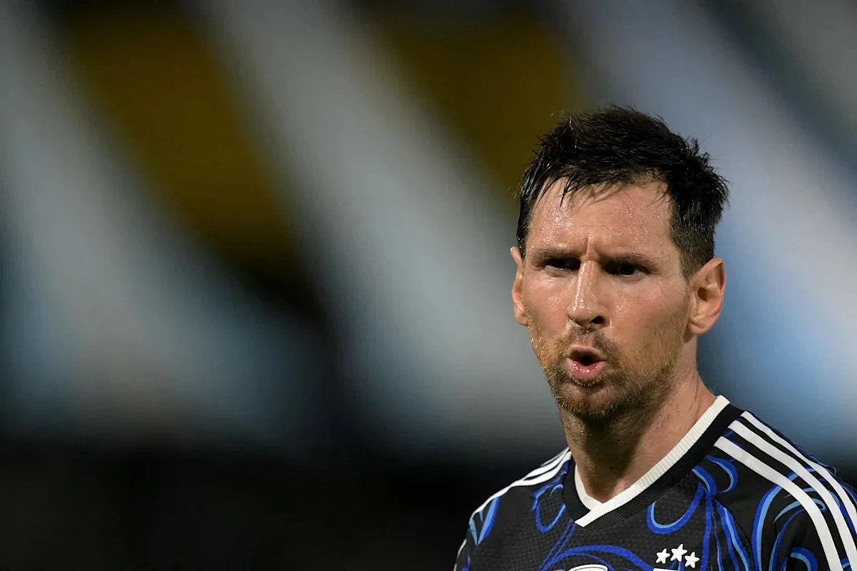 Lionel Messi headlines Argentina preliminary World Cup roster as title defense begins
