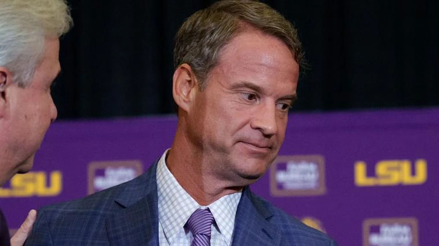 LSU Tigers football coach Lane Kiffin, Vanity Fair face media backlash for Ole Miss hit piece