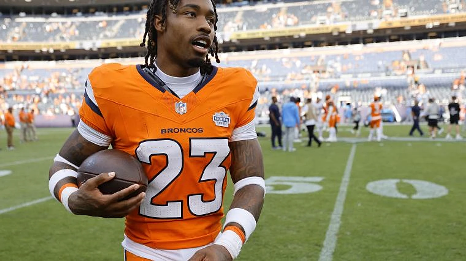Broncos' 2026 projected starting defense has 2025 1st-round pick looking like a waste
