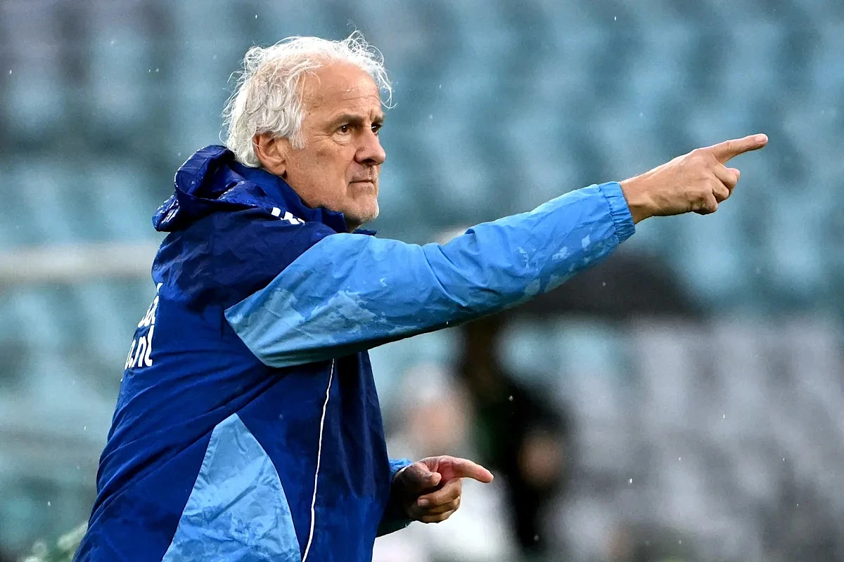 Curacao manager steps down less than a month before tiny country's World Cup debut