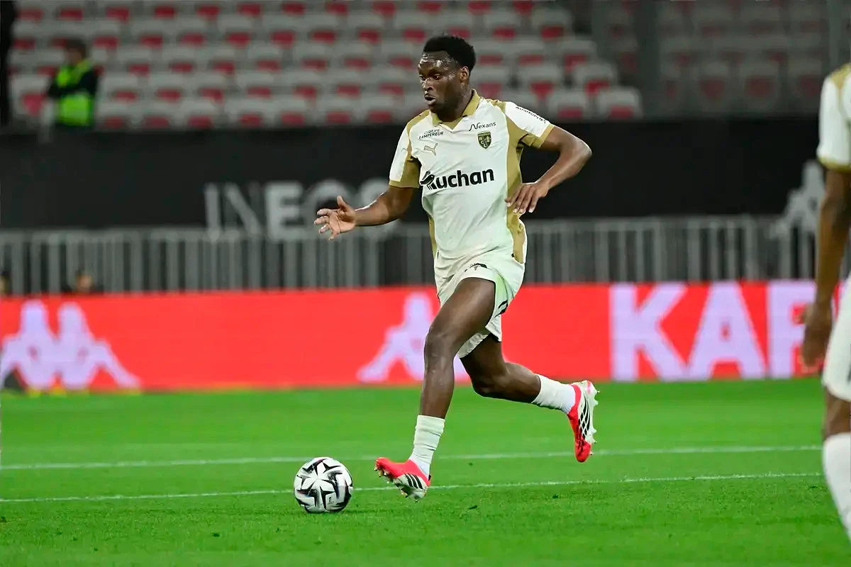 Manchester City linked with Lens centre-back – Liverpool and Juventus mentioned in new transfer battle