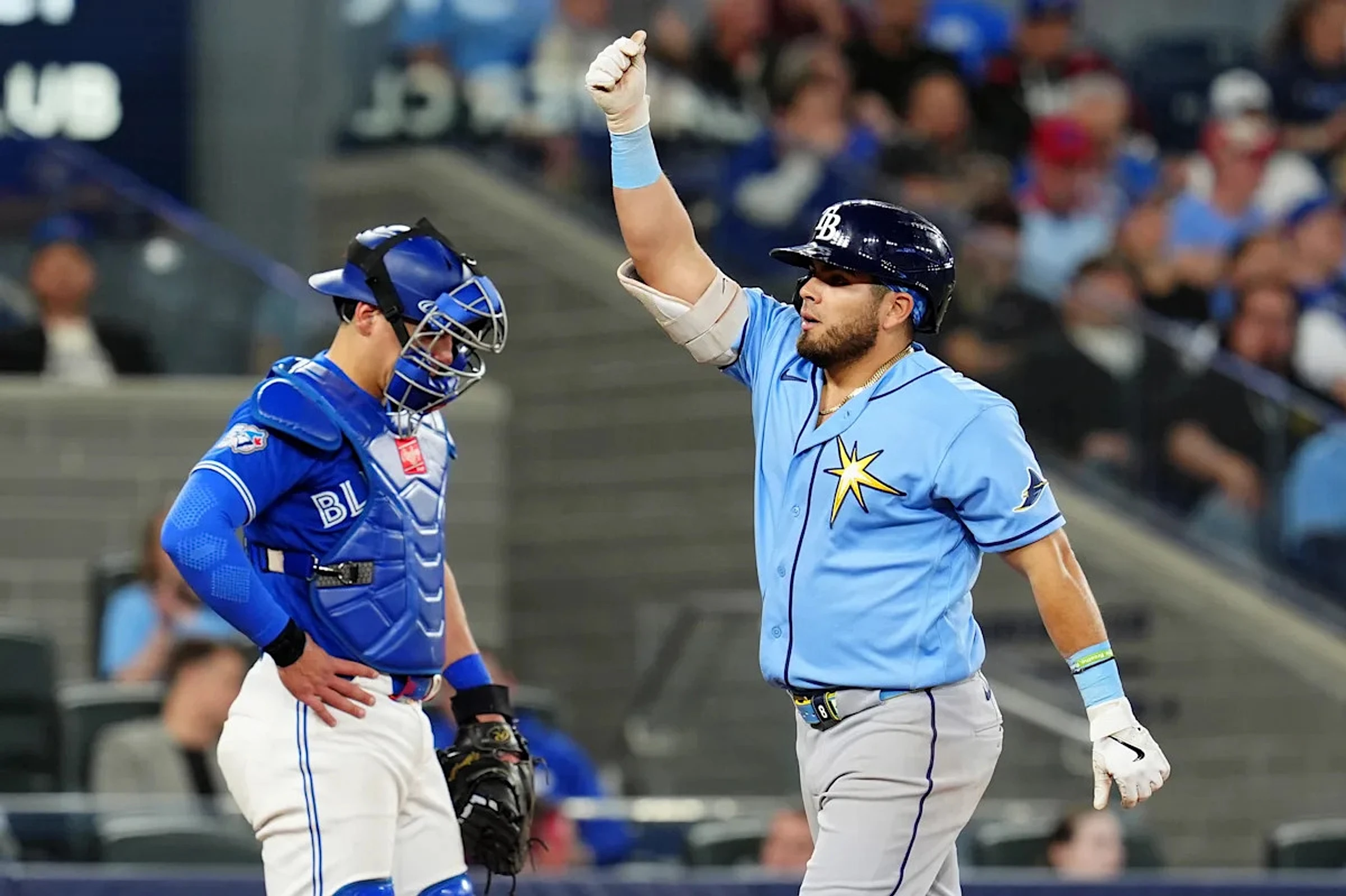 Aranda homers, drives in three as AL East-leading Rays beat Blue Jays 8-5 for 15th win in 17