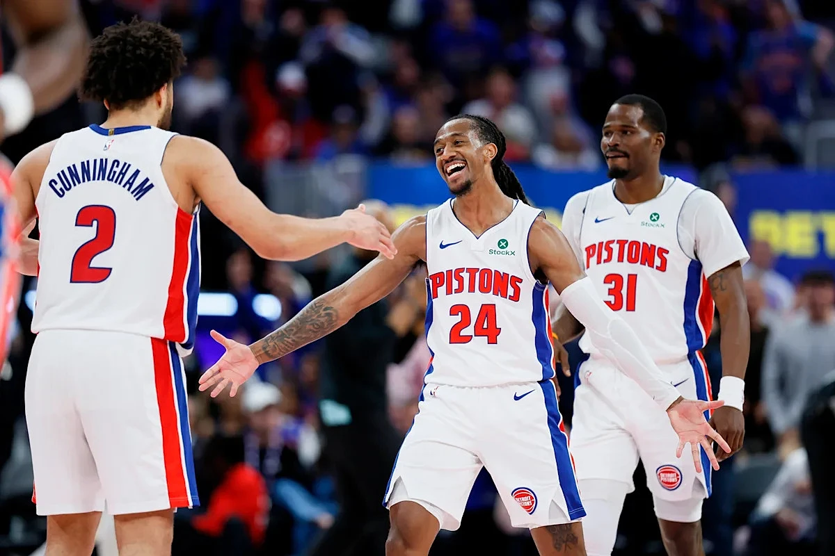 Mitchell ties NBA playoff mark with 39 points in 2nd half as Cavs even series vs. Pistons