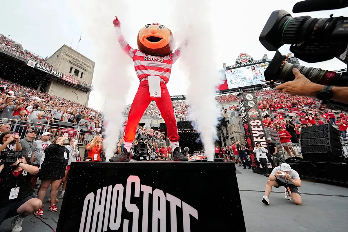 Ohio State hosts 2029 CB teammates, five-star WR commit shuts down recruitment