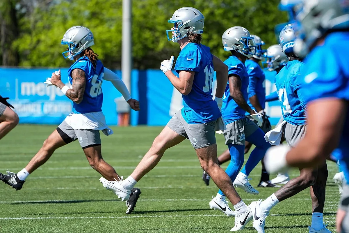 Why did the Detroit Lions cancel rookie minicamp?