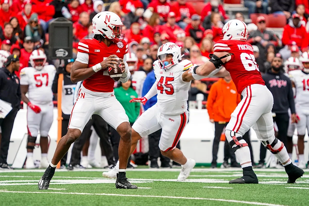 Former Nebraska quarterback switches positions at Giants rookie camp
