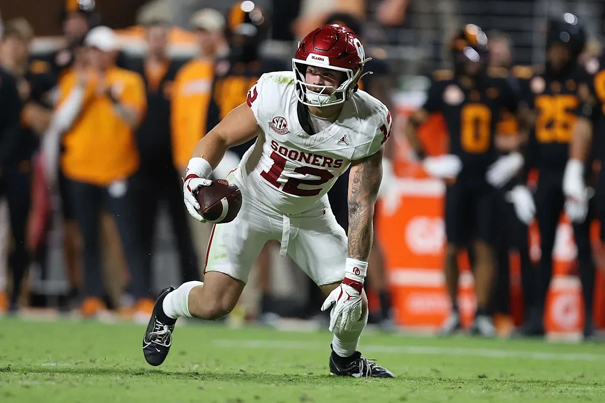 Titans rookie TE Jaren Kanak switches jersey number ahead of OTAs
