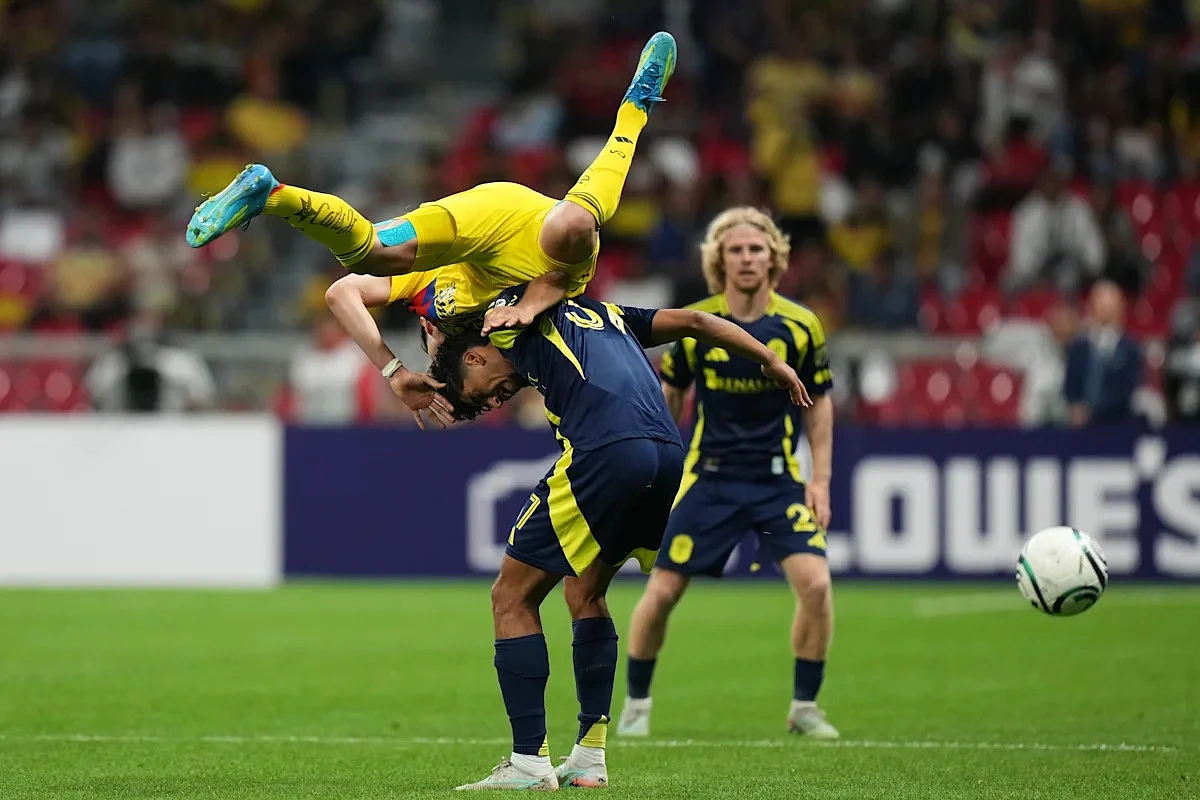 World Cup-bound Iraq gets FIFA approval for 2 new players from clubs in US and Scotland