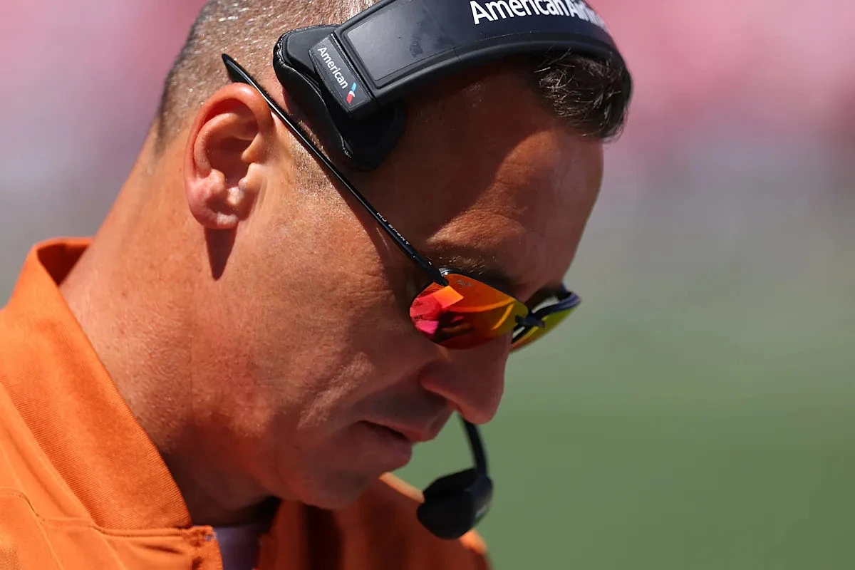 Texas coach Steve Sarkisian goes scorched-earth on college football