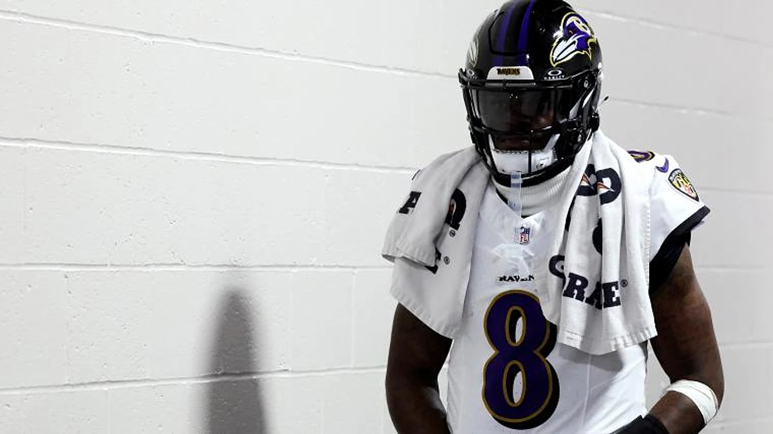 Ravens have an expensive Lamar Jackson question to answer