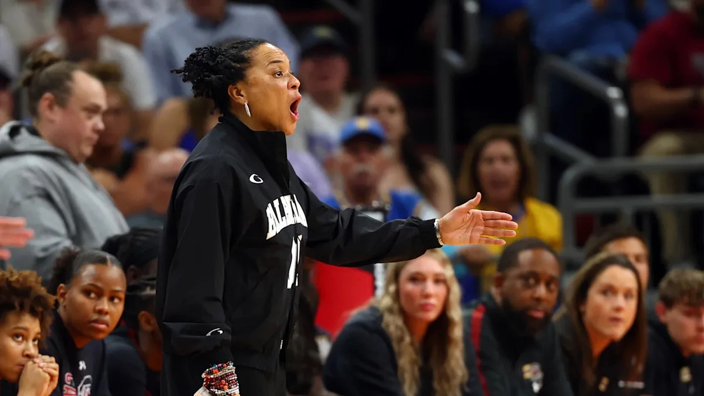 UCLA, South Carolina, UConn and St. John’s to play in women’s basketball doubleheader in November