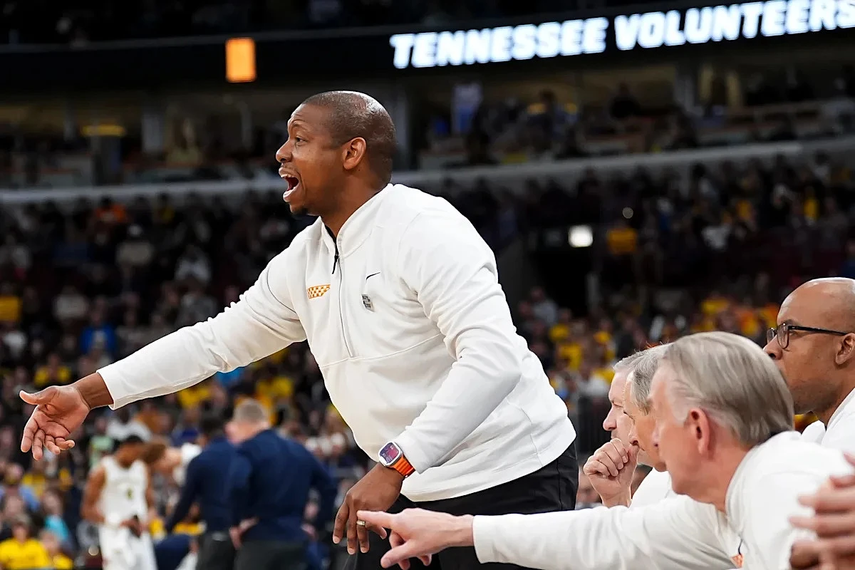 Basketball News / Schedule