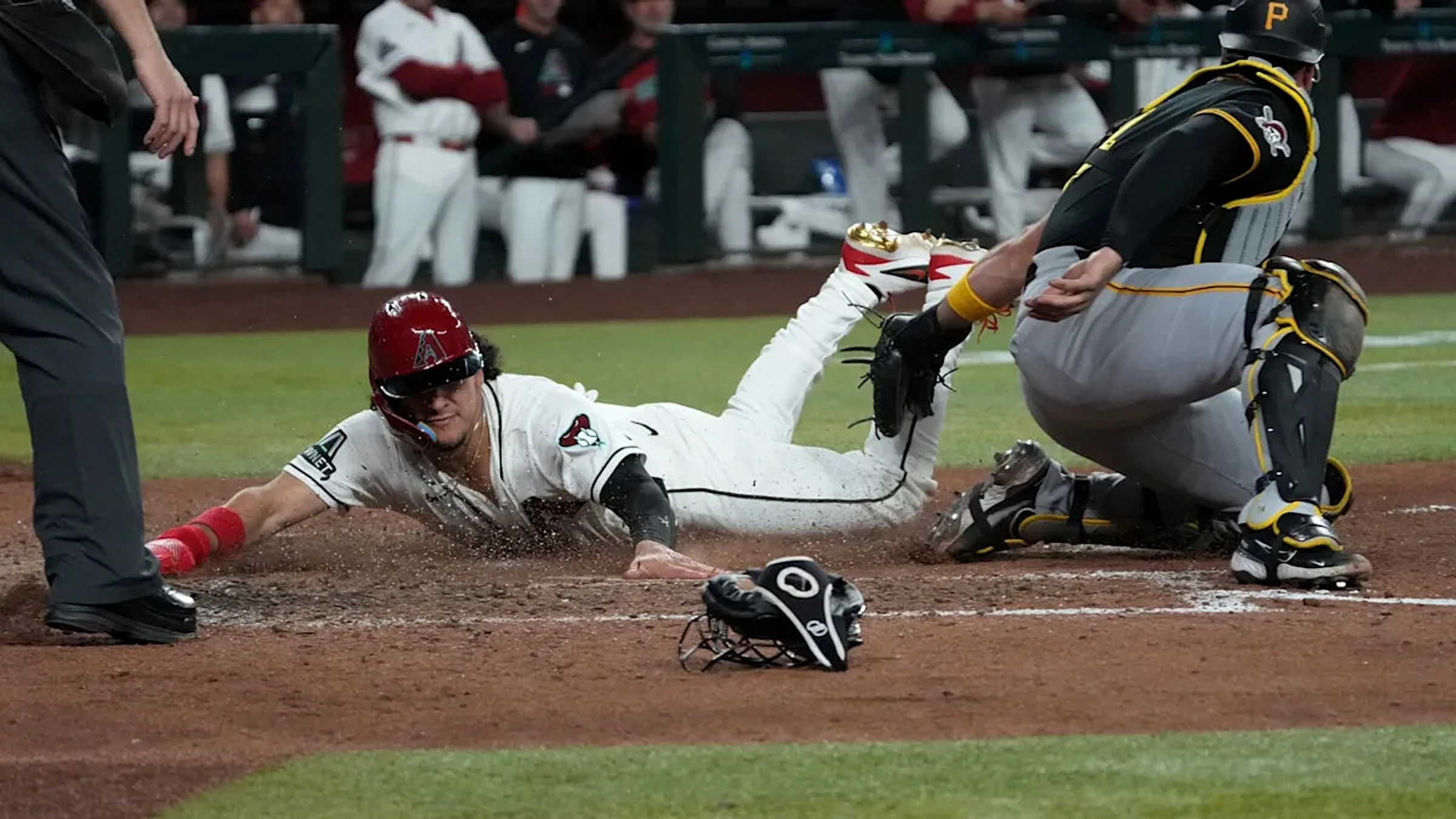 Dodgers acquire outfielder Alek Thomas in a trade with the Diamondbacks